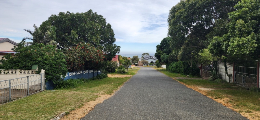 4 Bedroom Property for Sale in Palmiet Western Cape